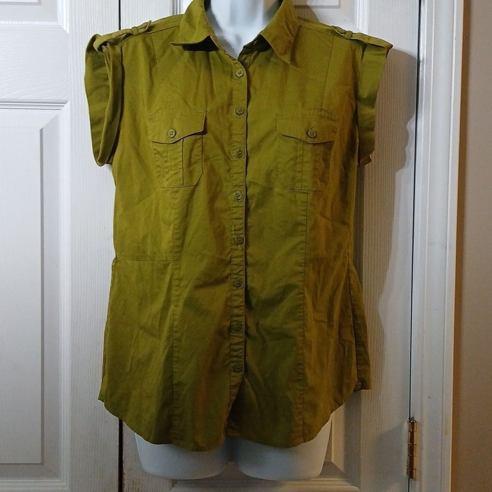 Worthington olive green sleeveless button down shirt blouse Sz M NWOT